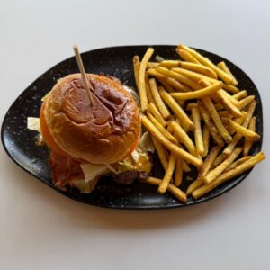 hamburguesa especial de la casa